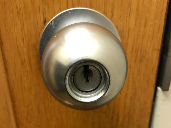 knob-door-lock-repair